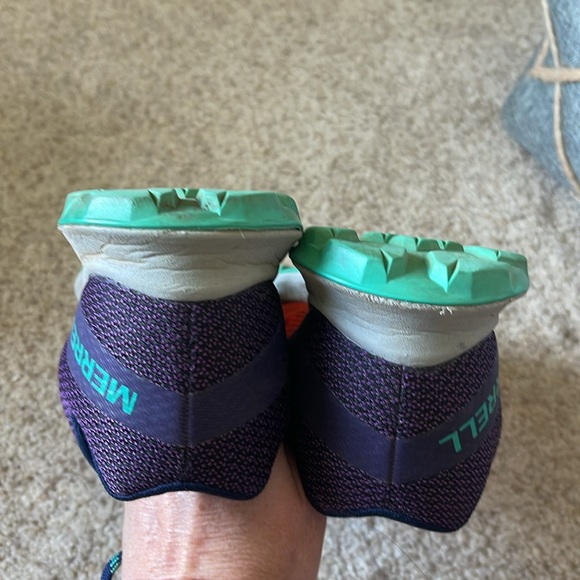 Merrell size 9 - Picture 3 of 3